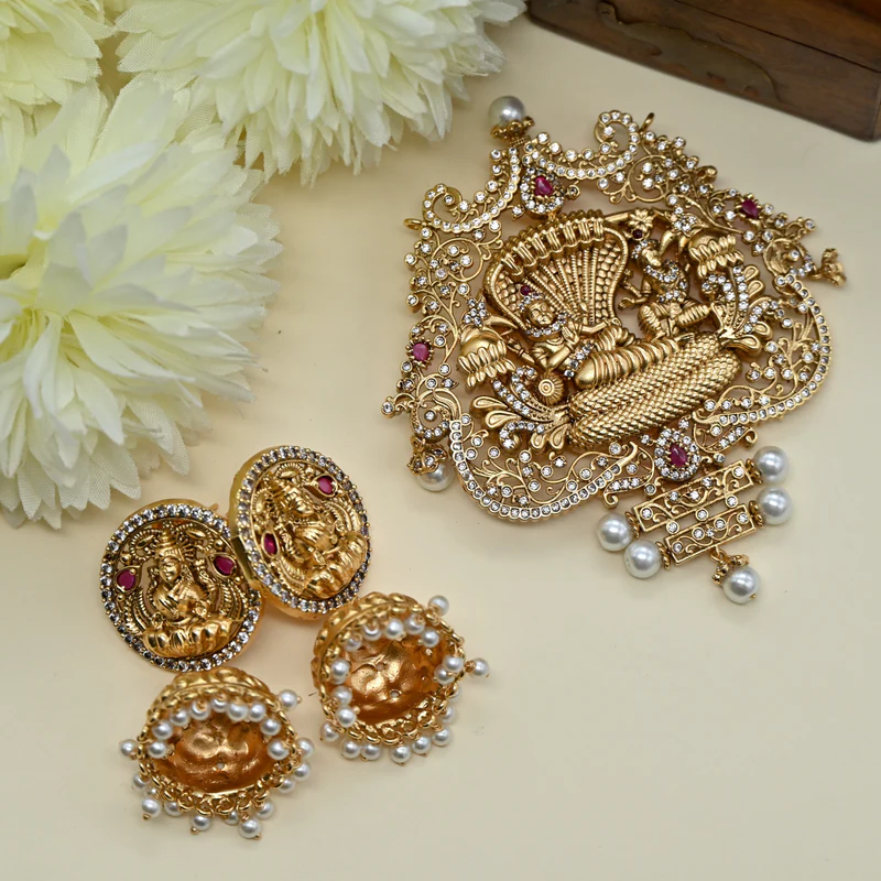 Detachable Premium AD Stones Studded Ranganatha Swamy Divine Pendant set